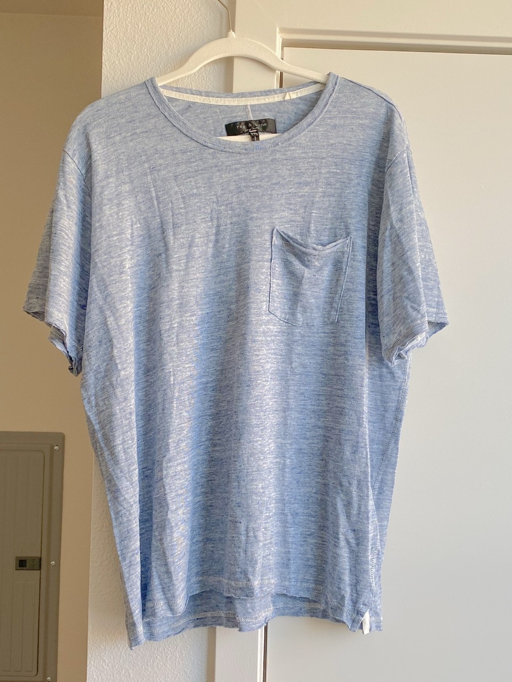 rag & bone Men's Light Blue Pocket 100% Linen Tee size XL beach casual travel
